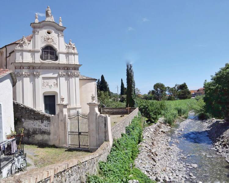 La chiesa di Diano San Pietro