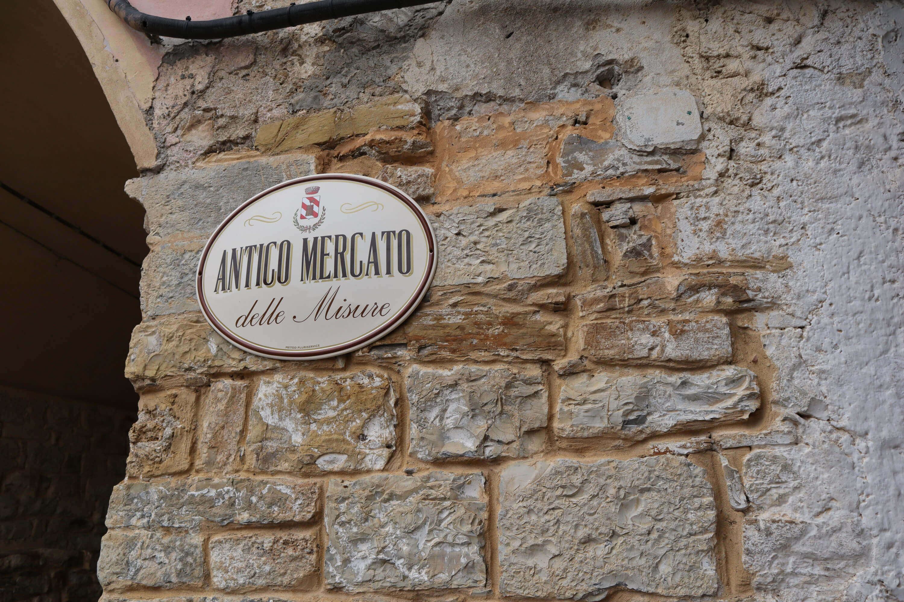 Antico mercato Indicazione per l’antico mercato di Lingueglietta