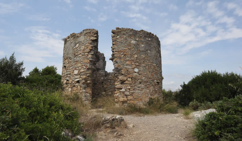 La torre di Colla Micheri