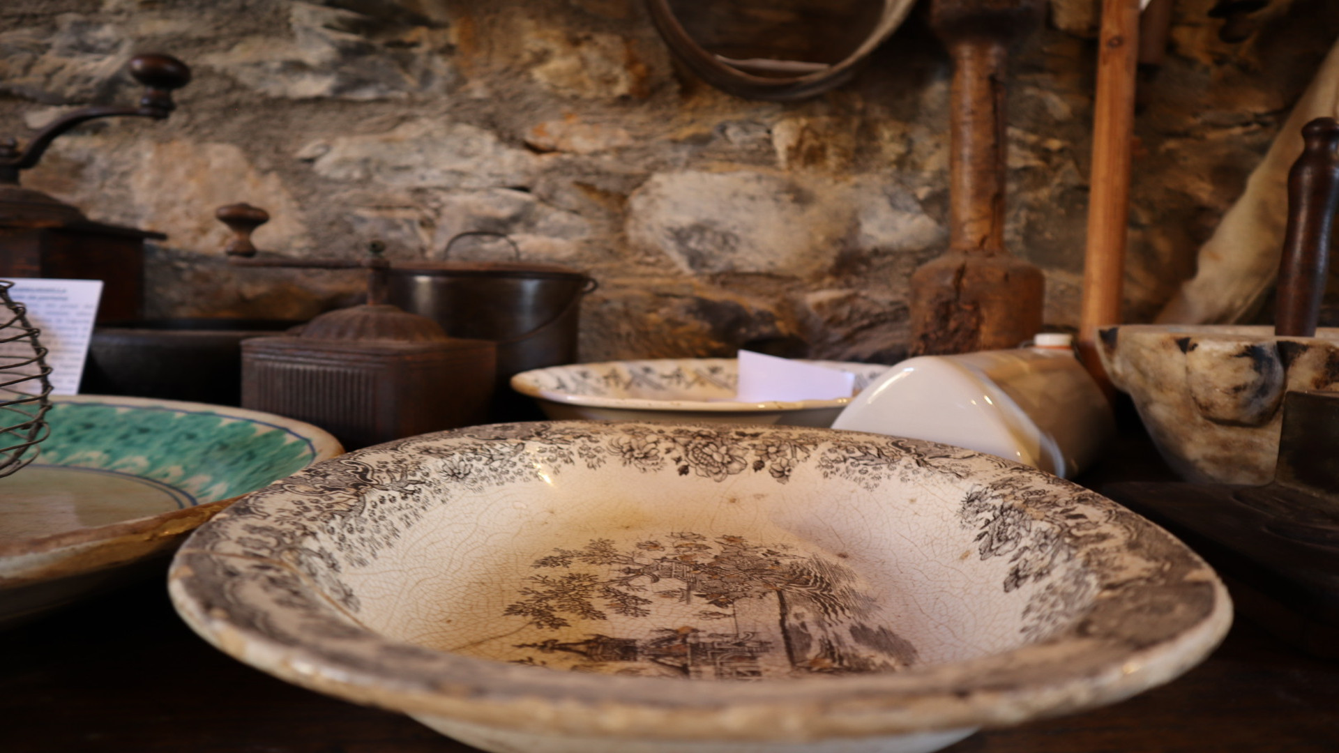 Reopens the Ethnographic Museum of Cervo in the castle of Clavesana