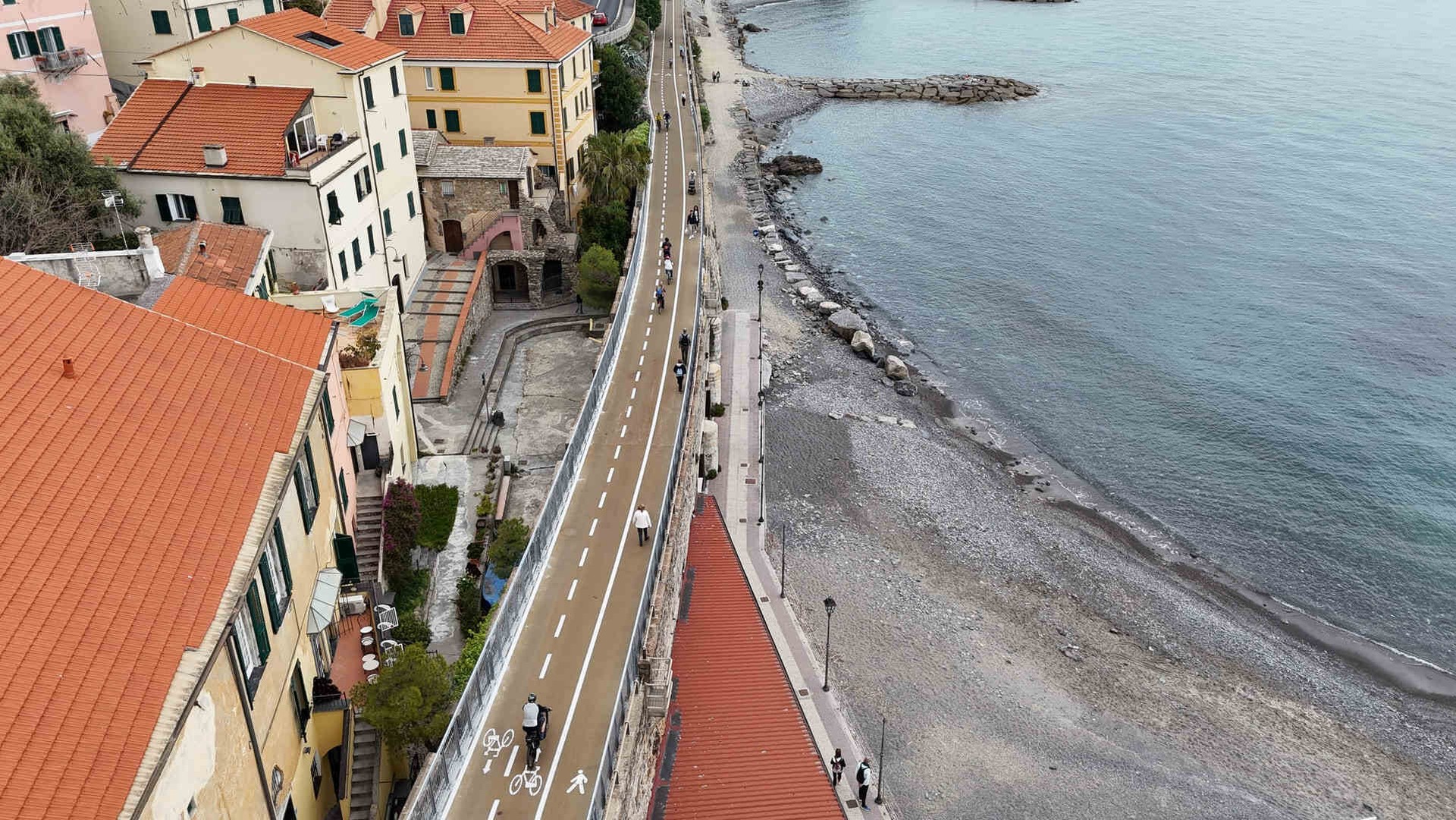 Radweg Diano Marina – Andora: Der neue Abschnitt auf der ehemaligen Bahntrasse mit Meerblick (kompletter Leitfaden)