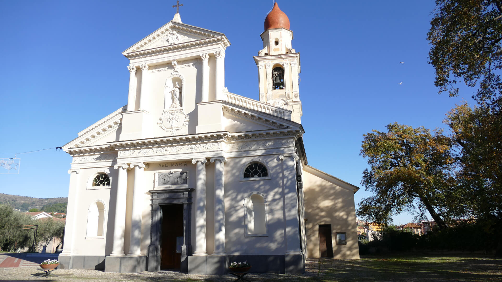 San Bartolomeo al Mare, comune del Golfo Dianese 