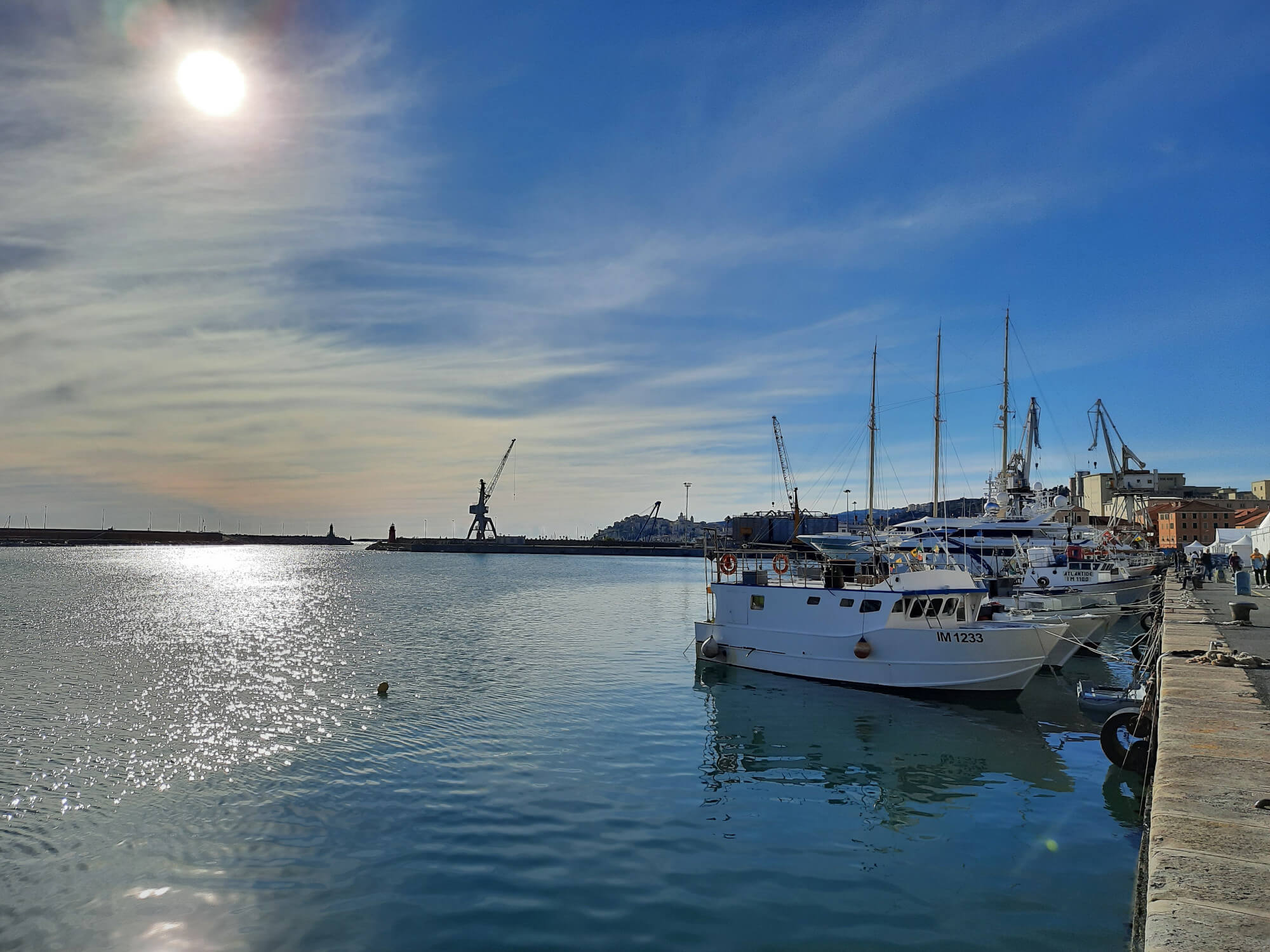 Vista di Calata Cuneo durante Olioliva Vista Calata Cuneo a Imperia