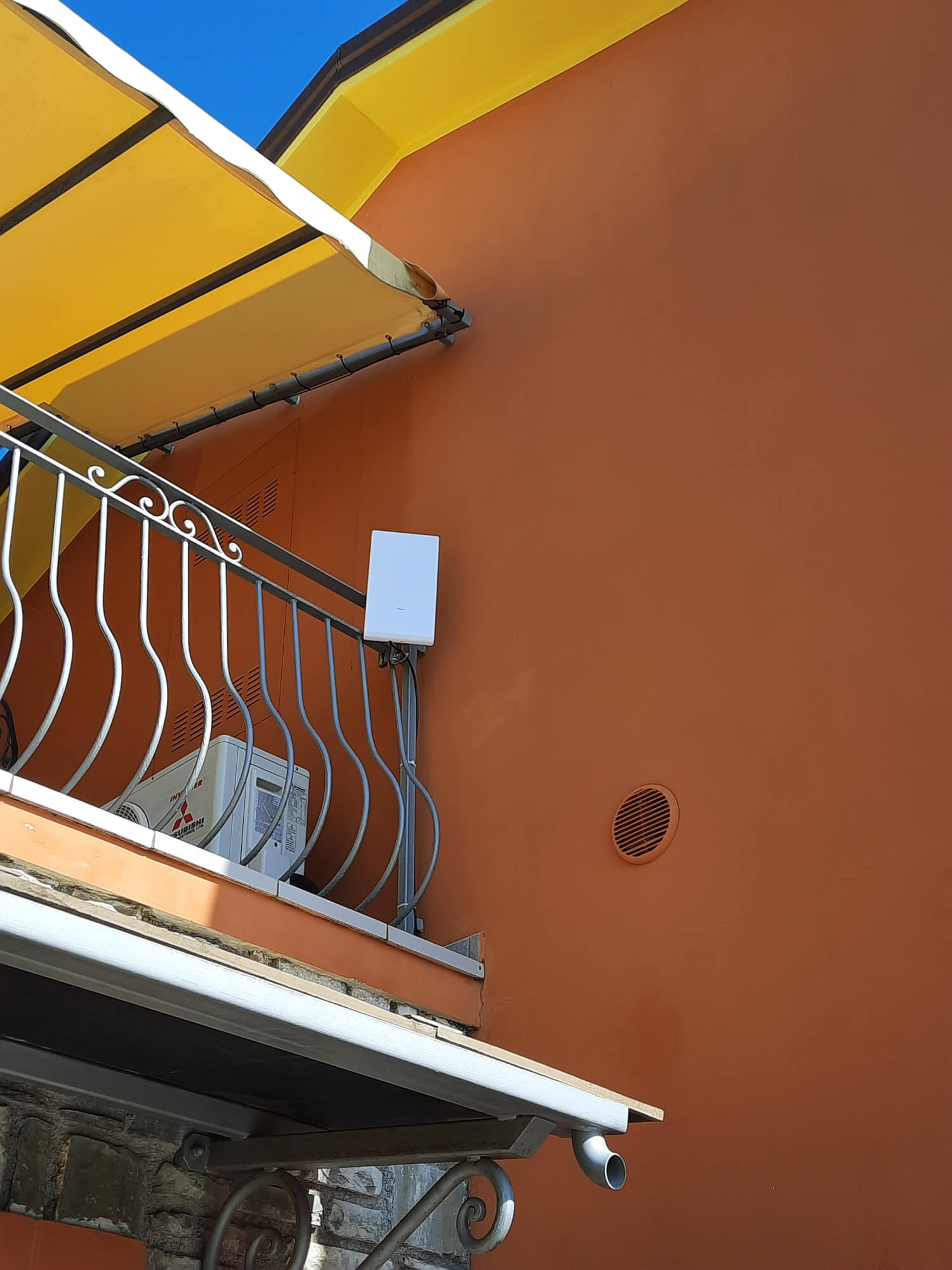 Dispositivo all’esterno dell’agriturismo