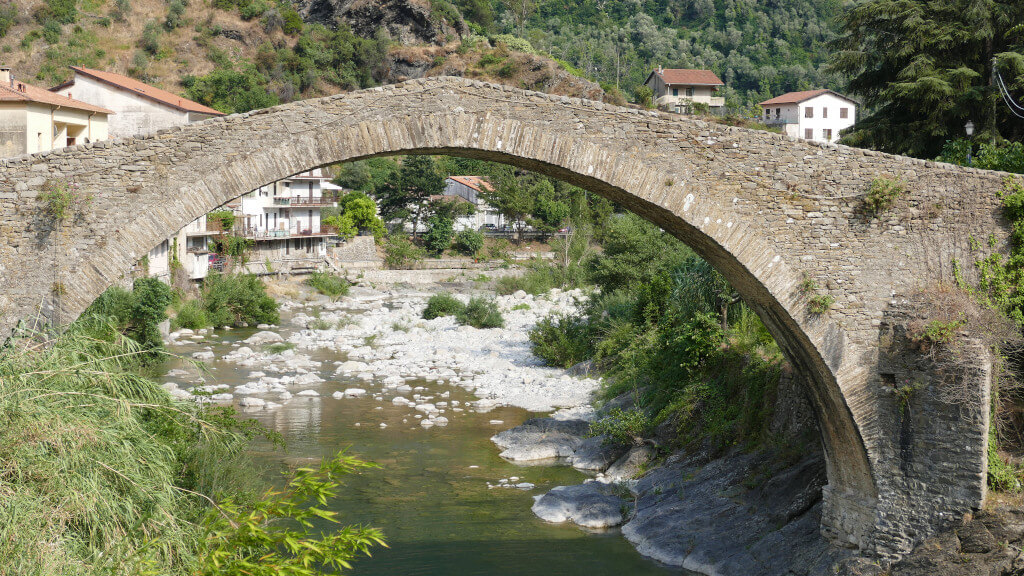 Il ponte medievale di Badalucco