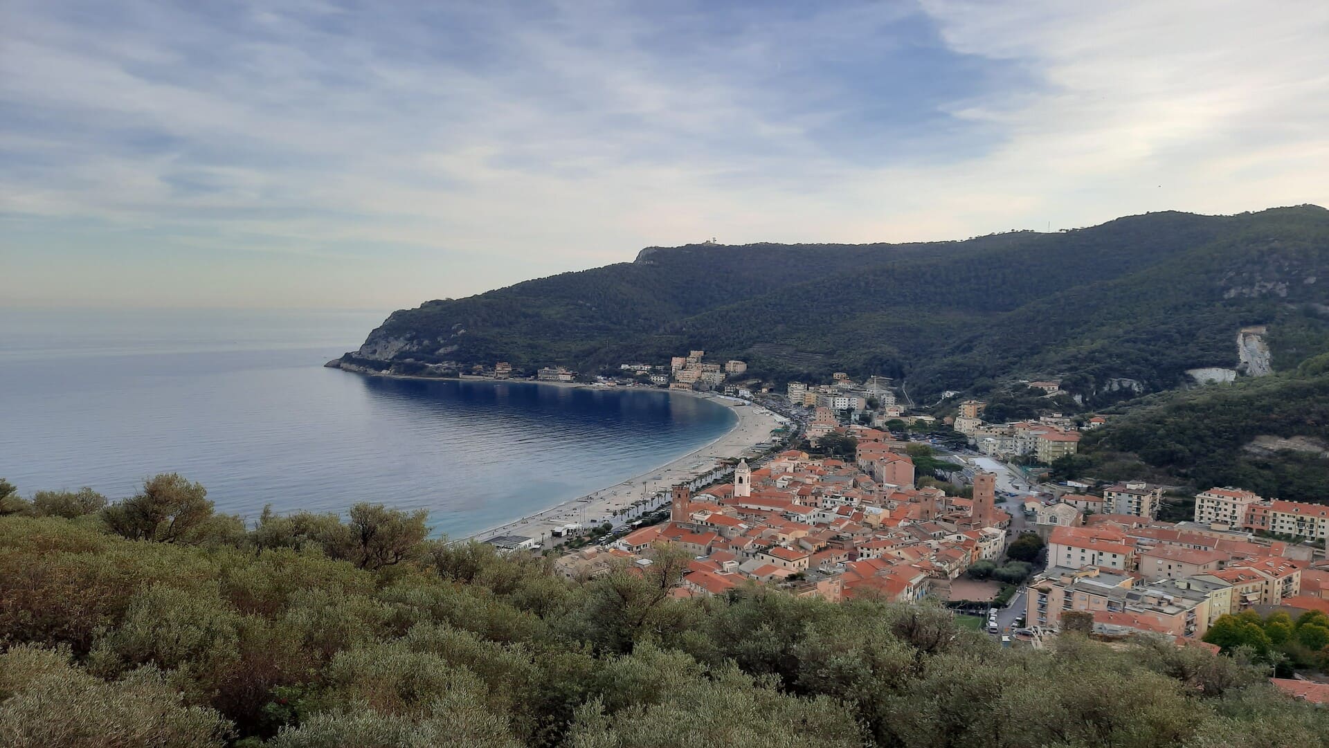 Alla scoperta di Noli: visita al centro storico e al Castello