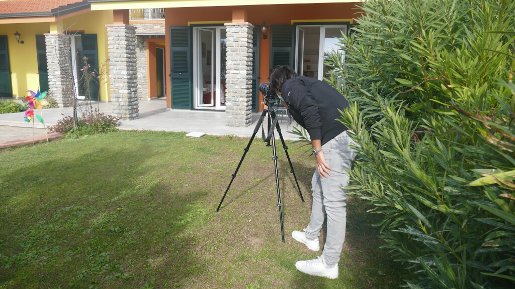 Il fotografo Renato Ioimo alle prese con le foto del nostro agriturismo Renato Ioimo al lavoro