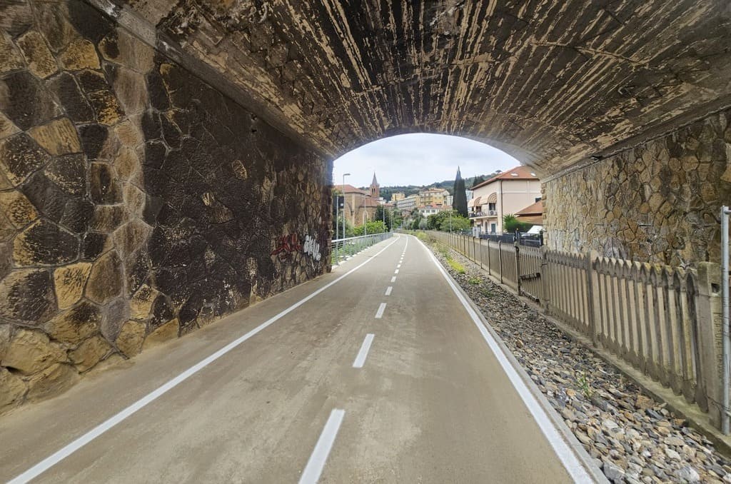 Der Radwegabschnitt in Diano Marina im Stadtteil Sant’Anna