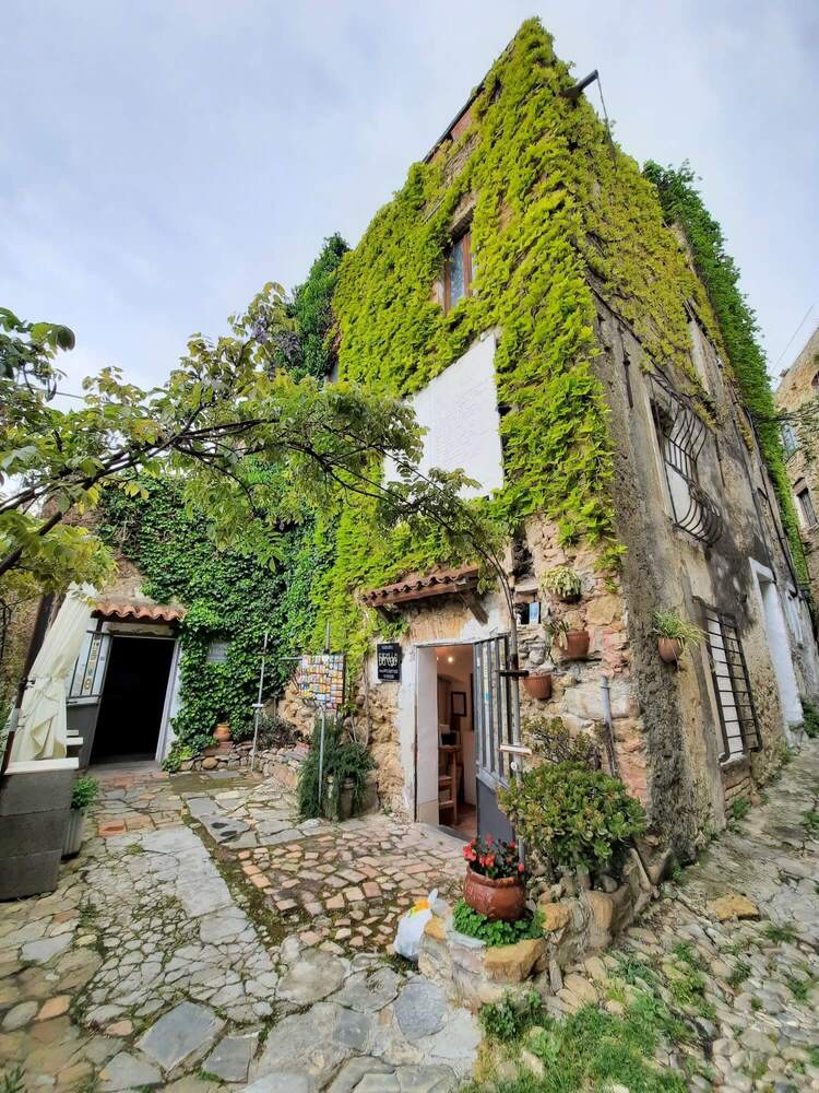 Come si presenta oggi Bussana Vecchia