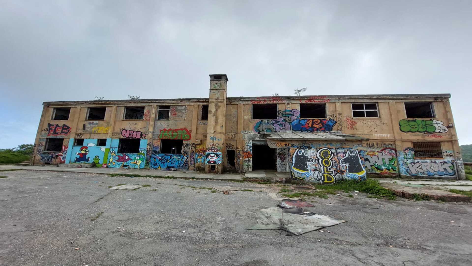 Visit to the Former Military Base of Calice Ligure